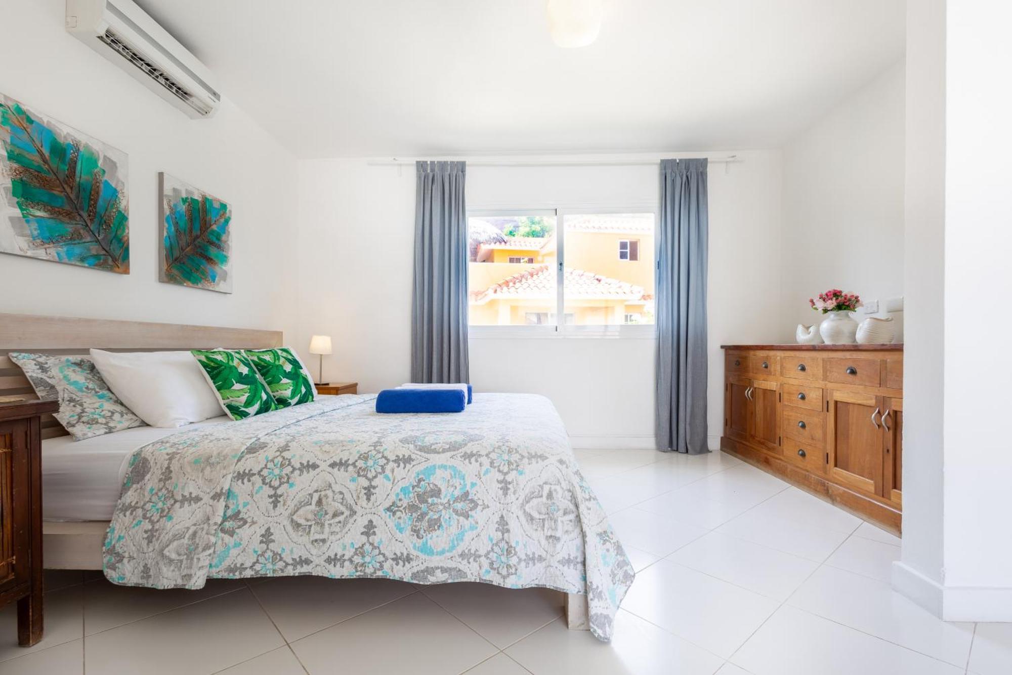Prime Ocean View Punta Cana Apartments - 3-Bedroom Getaway With Private Terrace On Bavaro Beach Екстериор снимка